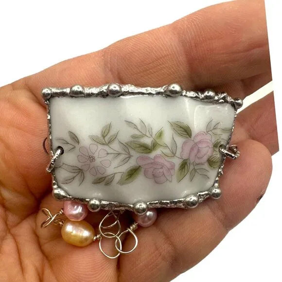 Broken China Cabochon Bracelet Crafted Silver Blend Metalwork, Freshwater Pearls - Picture 4 of 13